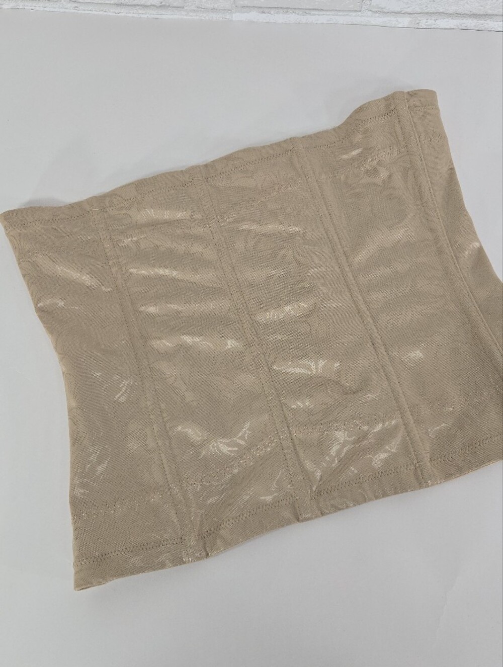 Maidenform shaper
